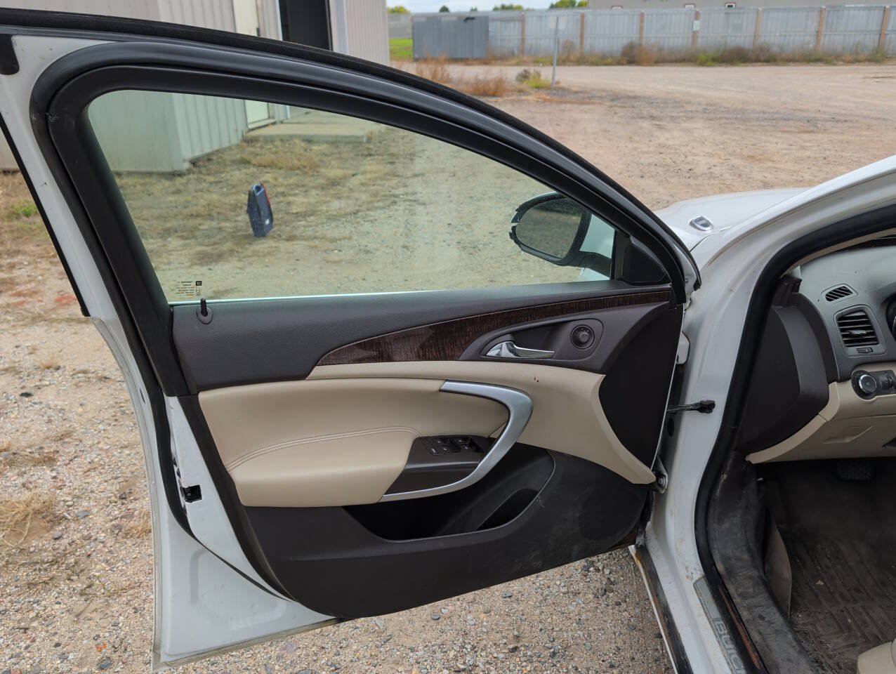 Used 2012 Buick Regal Premium FWD image 21