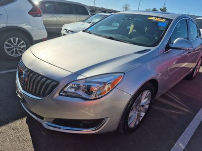 Used 2017 Buick Regal Premium w/ Driver Confidence Package #1