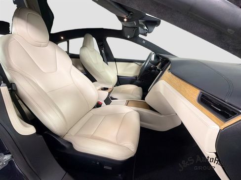 Used 2020 Tesla Model S Long Range AWD/4WD image 35