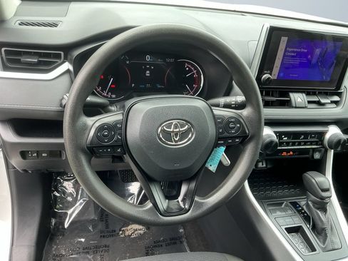 Used 2024 Toyota RAV4 LE FWD image 13