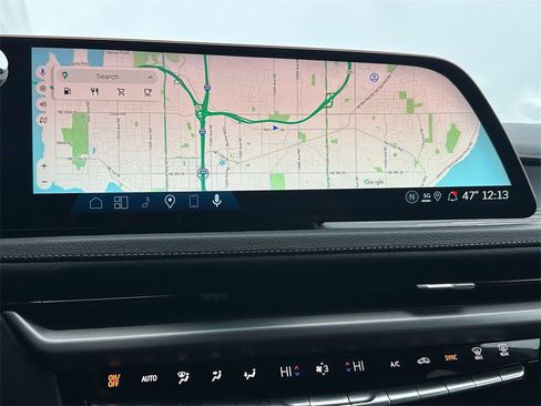 Certified 2025 Cadillac XT4 Premium Luxury image 24