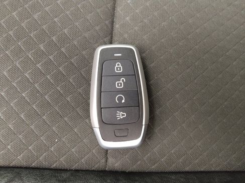 Used 2017 Buick Encore Preferred image 32