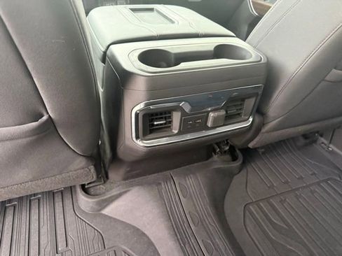 Used 2021 GMC Sierra 1500 Elevation image 9