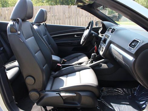 Used 2012 Volkswagen Eos Komfort FWD image 36