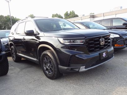 Used 2024 Honda Pilot TrailSport