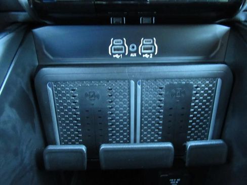 Certified 2026 RAM 3500 Laramie AWD/4WD image 27