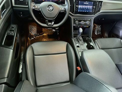 Used 2019 Volkswagen Atlas SEL R-Line FWD image 28
