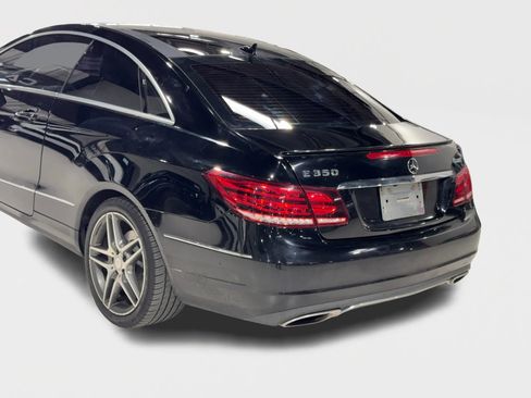 Used 2014 Mercedes-Benz E 350 Sport image 10