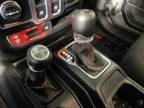 Used 2019 Jeep Wrangler Rubicon image 22