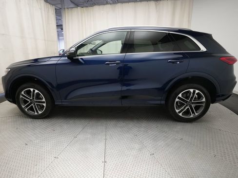 Used 2025 Audi Q5 Premium w/ Convenience Package AWD/4WD image 25