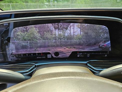 Used 2022 Cadillac Escalade Premium Luxury AWD/4WD image 29