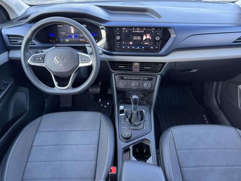 Used 2022 Volkswagen Taos SE image 12