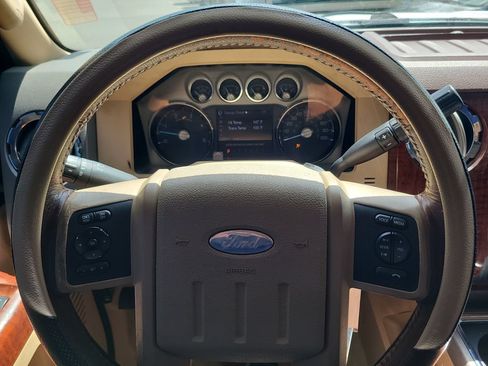 Used 2011 Ford F350 King Ranch w/ King Ranch w/Chrome Pkg AWD/4WD image 29