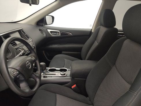 Used 2017 Nissan Pathfinder S image 17