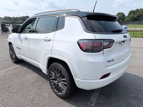 Used 2022 Jeep Compass High Altitude AWD/4WD image 5