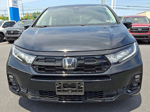 Certified 2025 Honda Odyssey Elite image 3