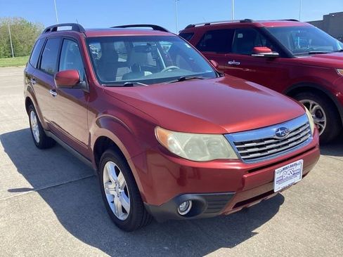 Used 2010 Subaru Forester 2.5X Premium AWD/4WD image 8