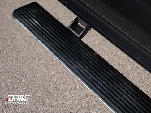 Used 2019 Ford F350 Limited image 10