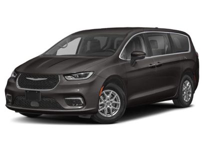 Certified 2023 Chrysler Pacifica Touring-L