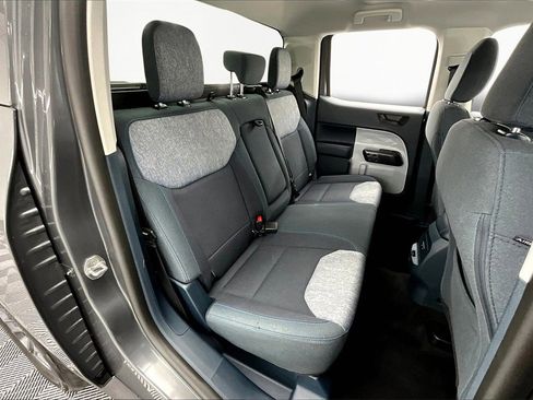 Used 2025 Ford Maverick XLT w/ Equipment Group 302A image 28