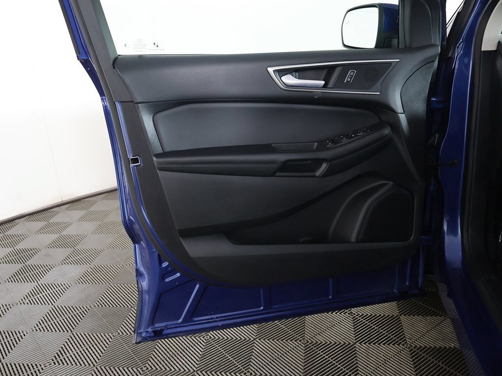 Used 2024 Ford Edge SEL w/ Convenience Package AWD/4WD image 19