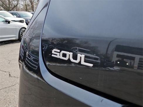 Certified 2024 Kia Soul LX w/ Option Group 015 image 30