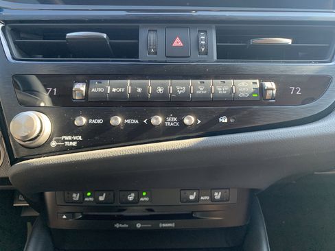 Used 2022 Lexus ES 350 w/ Premium Package image 29