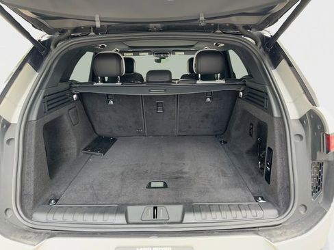 Used 2023 Land Rover Range Rover Sport SE Dynamic image 24