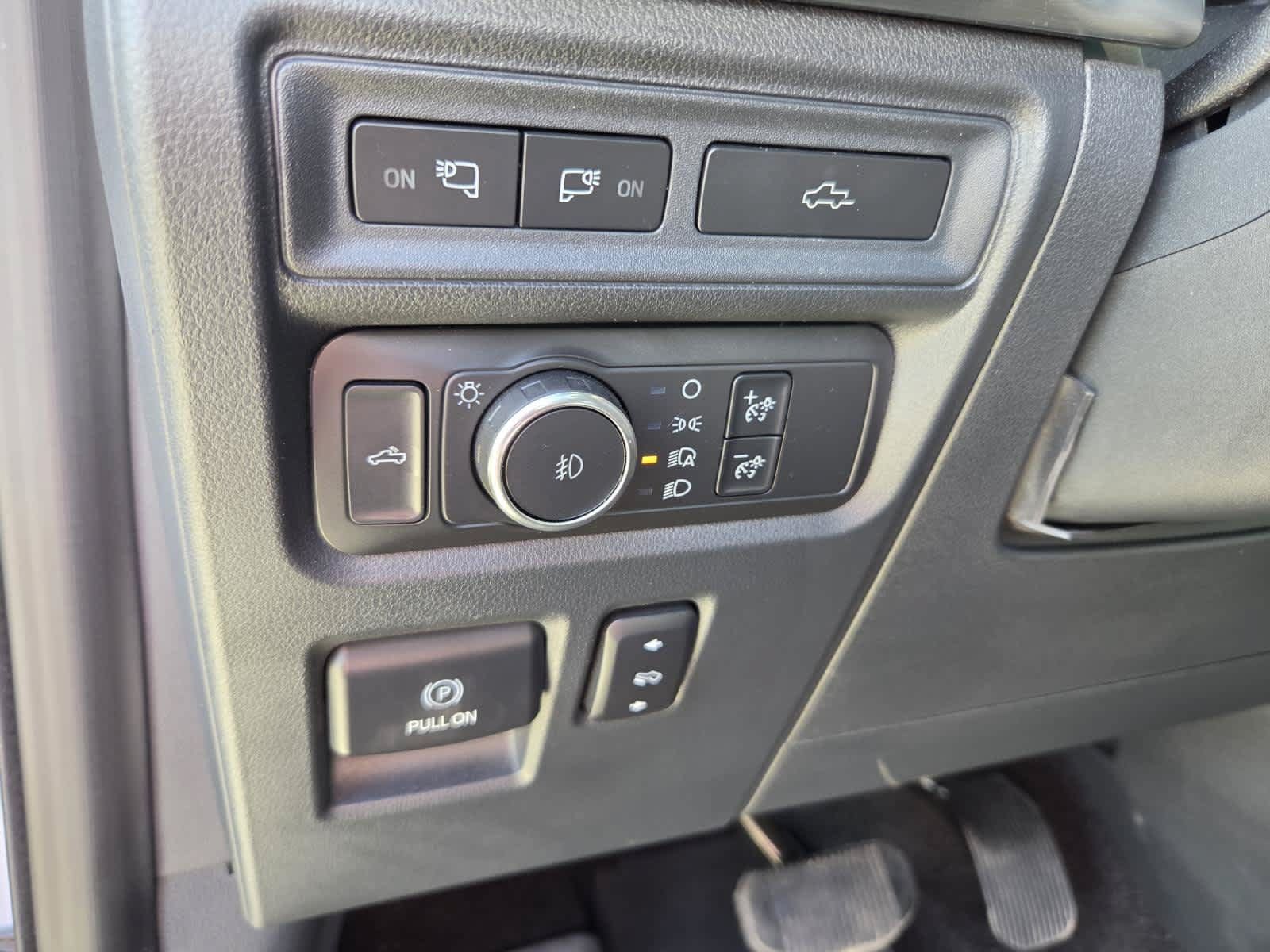 Used 2021 Ford F150 Lariat w/ Equipment Group 502A High AWD/4WD image 17