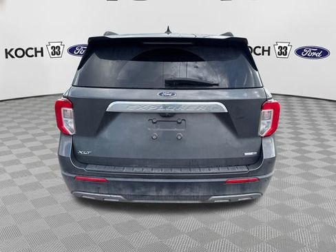 Used 2020 Ford Explorer XLT w/ Equipment Group 202A image 7