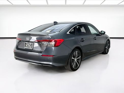 Used 2024 Honda Civic Touring image 4
