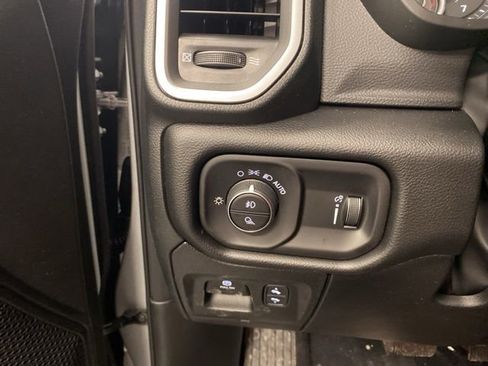 New 2026 RAM 1500 Big Horn w/ Night Edition AWD/4WD image 19