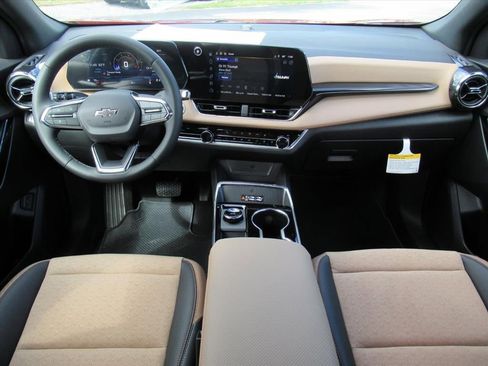 New 2026 Chevrolet Equinox ACTIV image 12