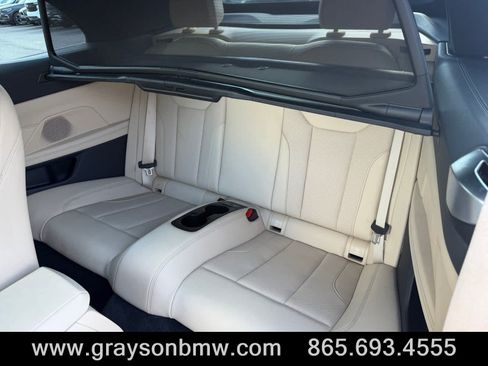 Used 2022 BMW 430i Convertible w/ M Sport Package RWD image 15