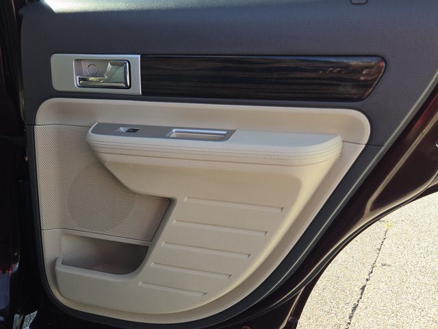 Used 2010 Lincoln MKX 2WD image 11