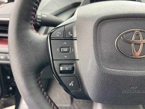 Used 2024 Toyota Prius Prime Premium image 17