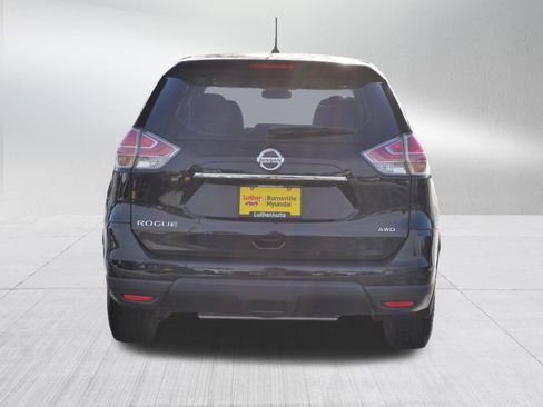 Used 2015 Nissan Rogue S image 6
