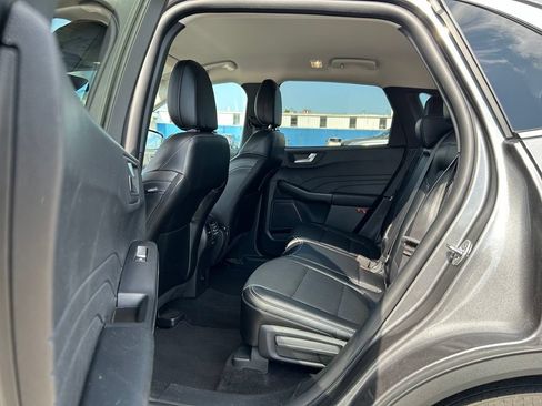 Used 2024 Ford Escape Platinum w/ Class II Trailer Tow Package AWD/4WD image 24