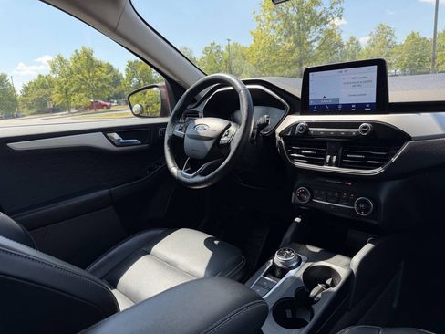 Used 2020 Ford Escape SEL AWD/4WD image 19