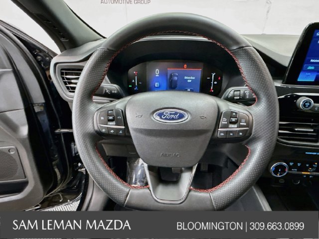 Used 2025 Ford Escape ST-Line AWD/4WD image 11