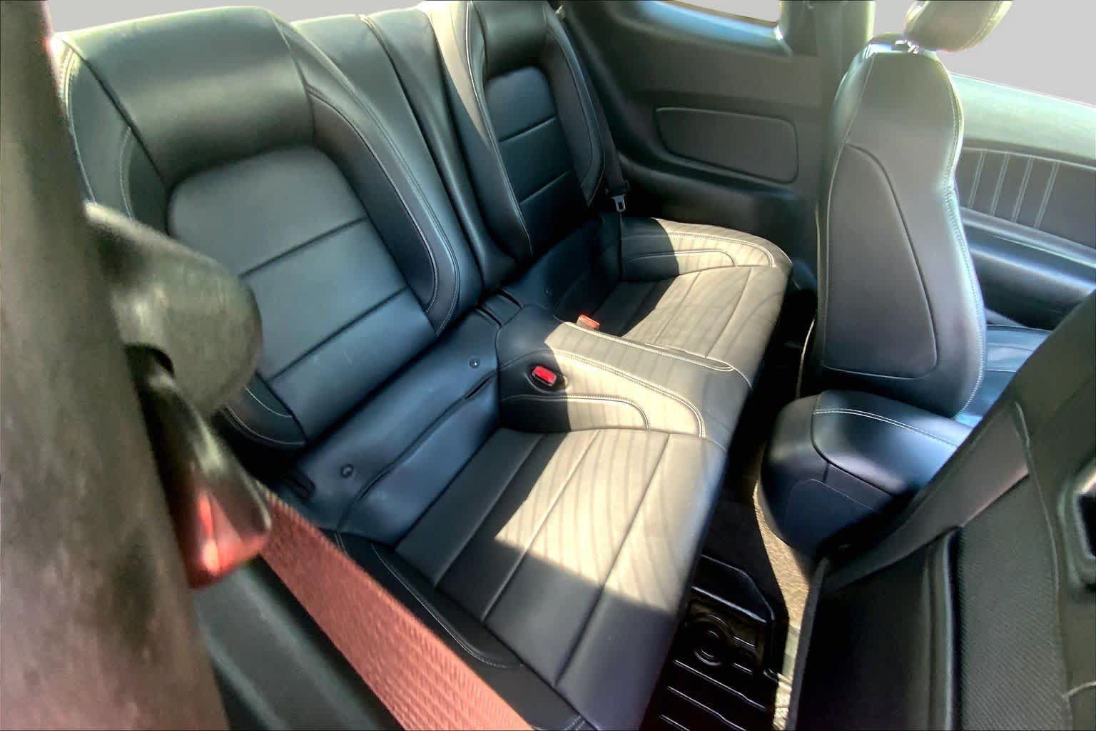 Used 2015 Ford Mustang GT Premium w/ Equipment Group 401A RWD image 18