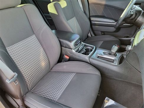 Used 2019 Dodge Charger SXT w/ Driver Confidence Group image 25