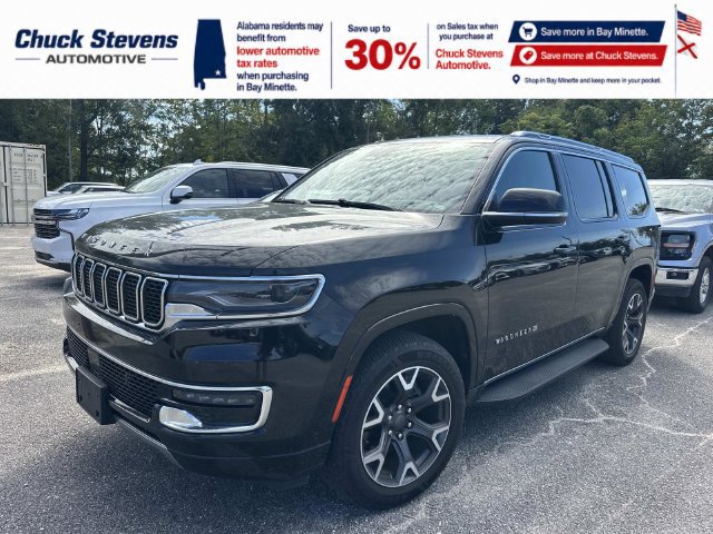 Used 2024 Jeep Wagoneer Series III AWD/4WD image 4
