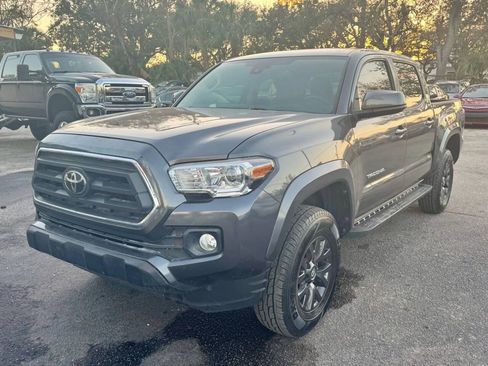 Used 2020 Toyota Tacoma SR5 image 18