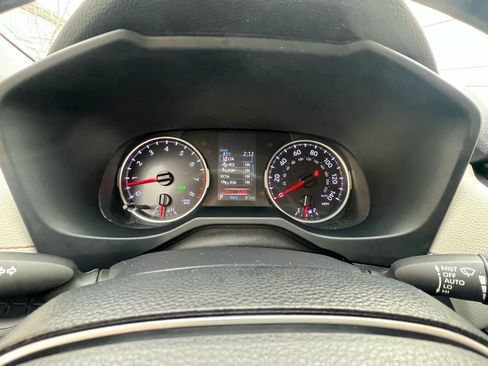 Used 2020 Toyota RAV4 XLE w/ XLE Grade Weather Package image 10