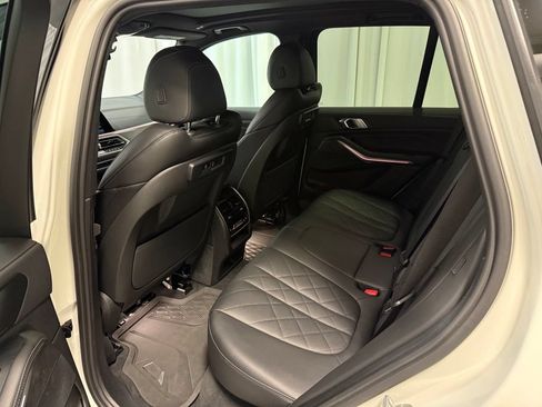 Used 2023 BMW X5 xDrive40i AWD/4WD image 14