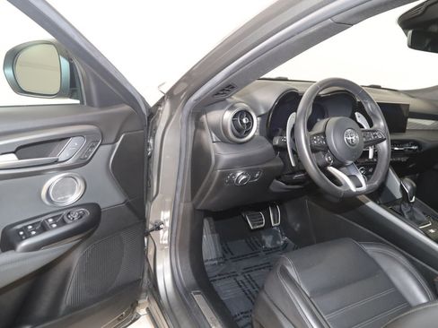 Used 2024 Alfa Romeo Tonale Veloce AWD/4WD image 50