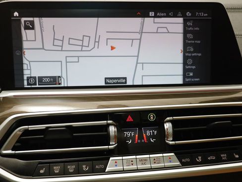 Certified 2022 BMW X5 xDrive40i w/ M Sport Package image 9