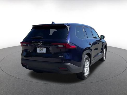 Used 2025 Toyota Grand Highlander FWD image 12