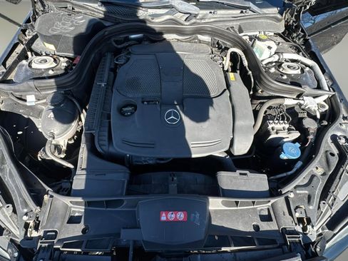 Used 2016 Mercedes-Benz E 350 4MATIC Sedan image 15